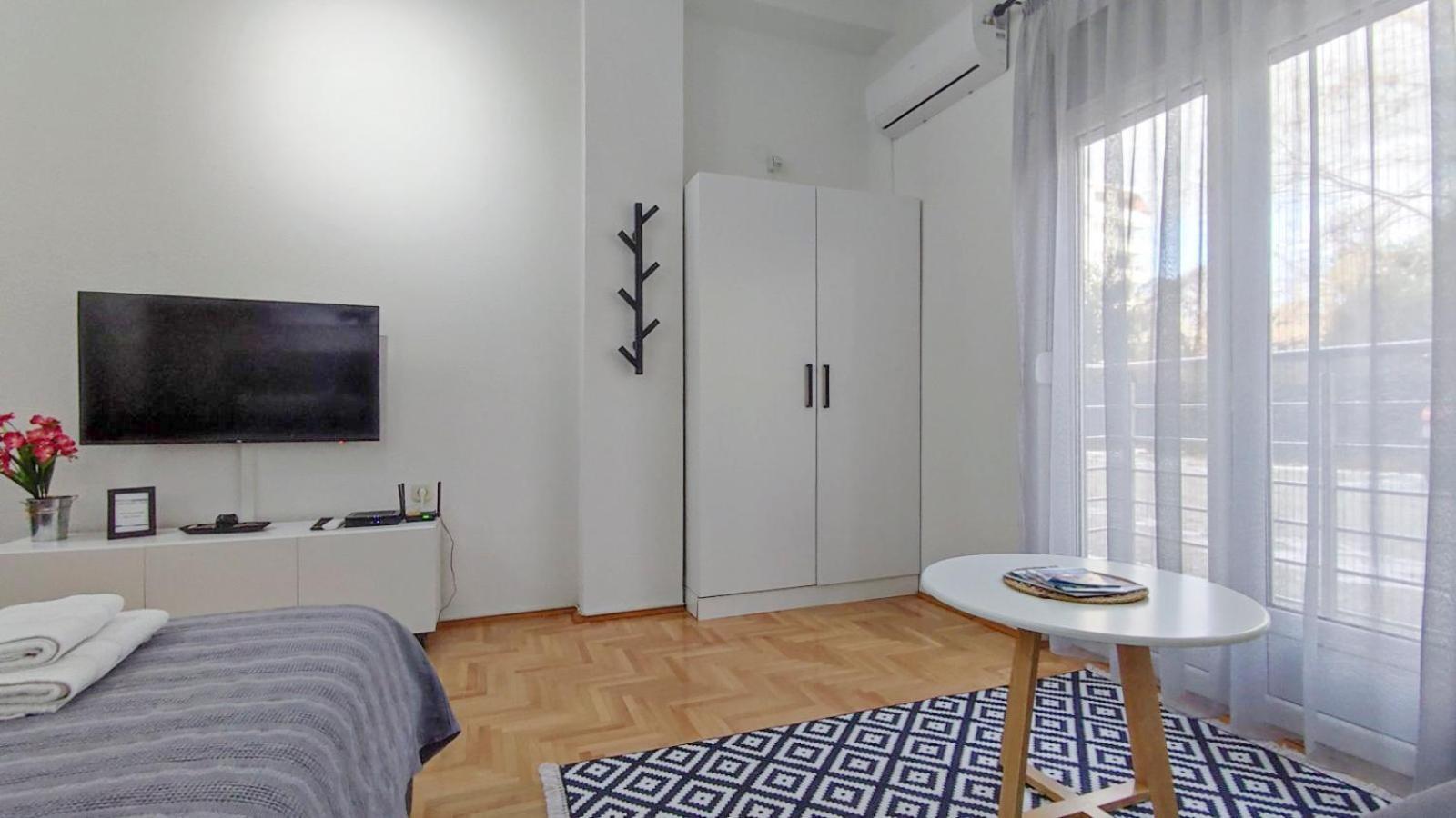 אוהריד Care'S Studio מראה חיצוני תמונה